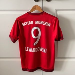 2015/16 Bayern Munich Lewandowski Jersey